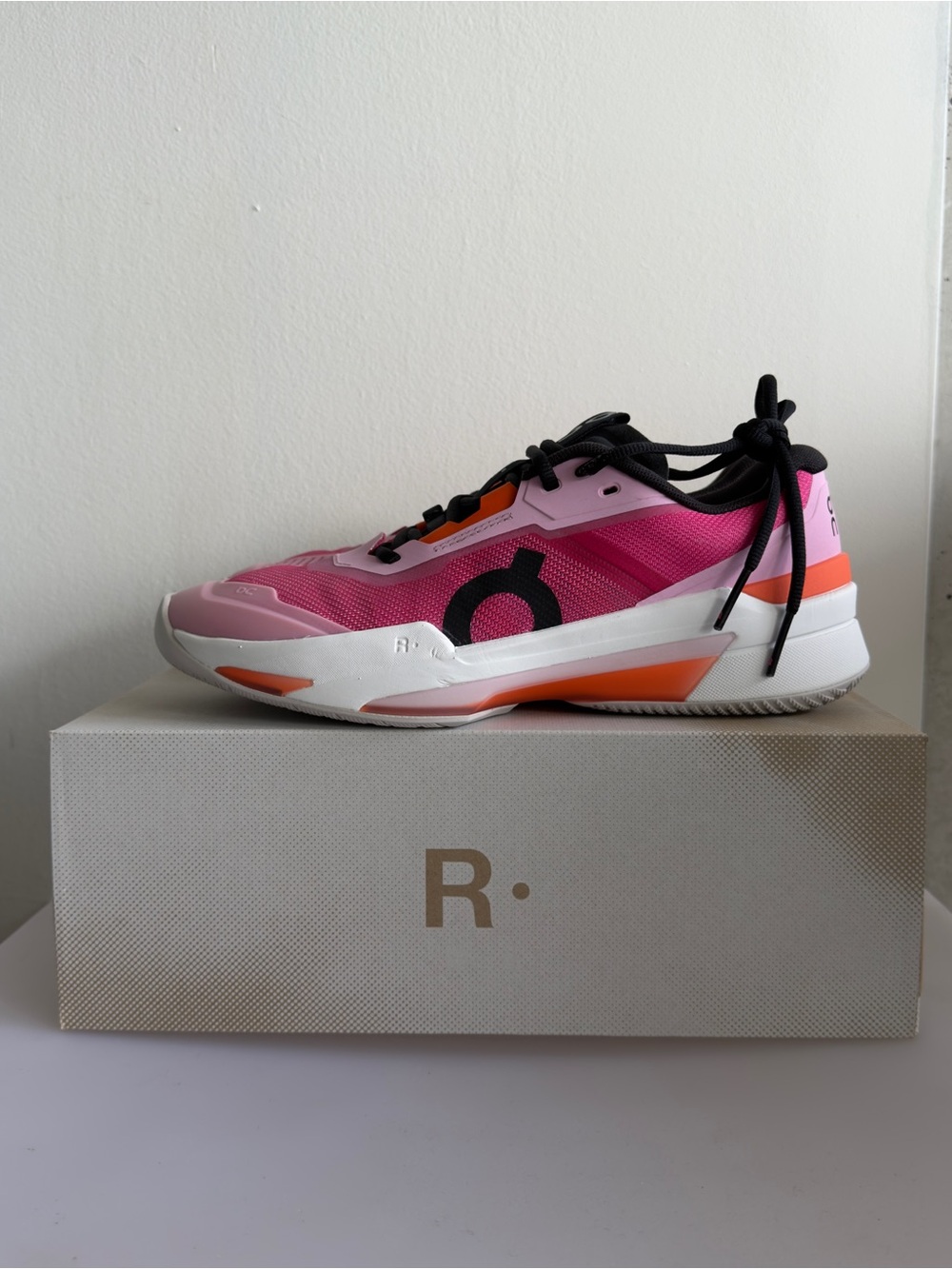 Brand New - The Roger Pro Fire Sz 8.5